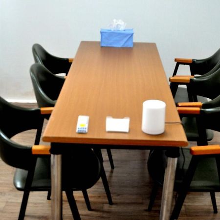 Gwangju Songjeong Station Guesthouse Gwangju Metropolitan City Εξωτερικό φωτογραφία